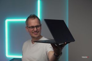 ASUS Zenbook 14 OLED (UX3405M)