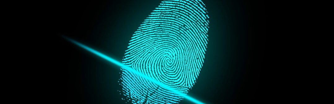 odtlacok prsta s pruzkom skeneru