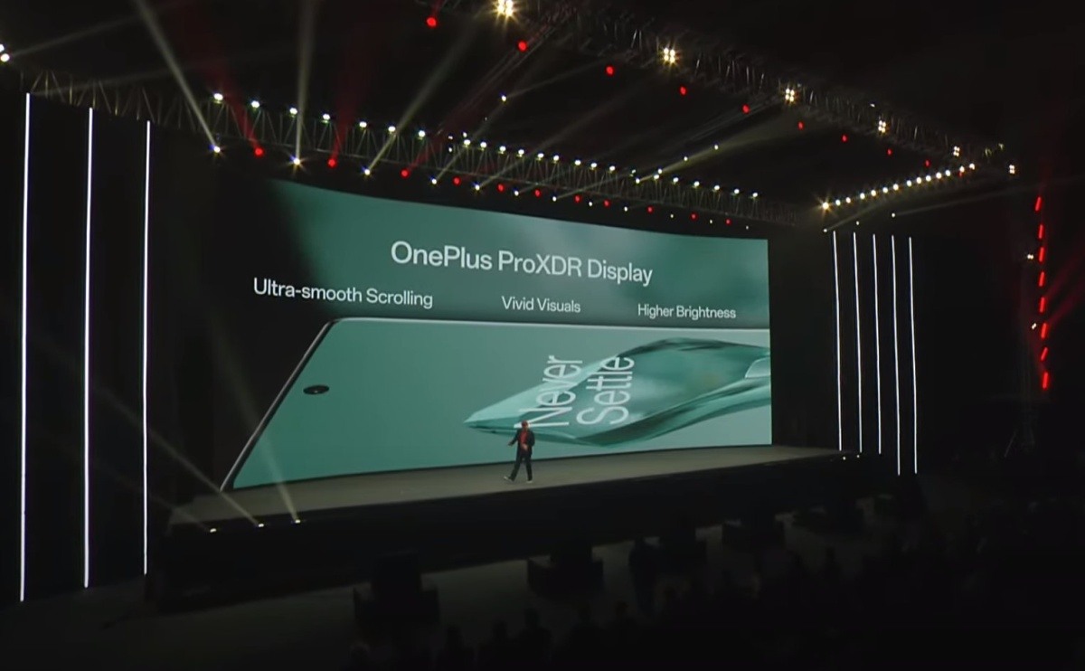 Detailný pohľad do vnútra OnePlus 12