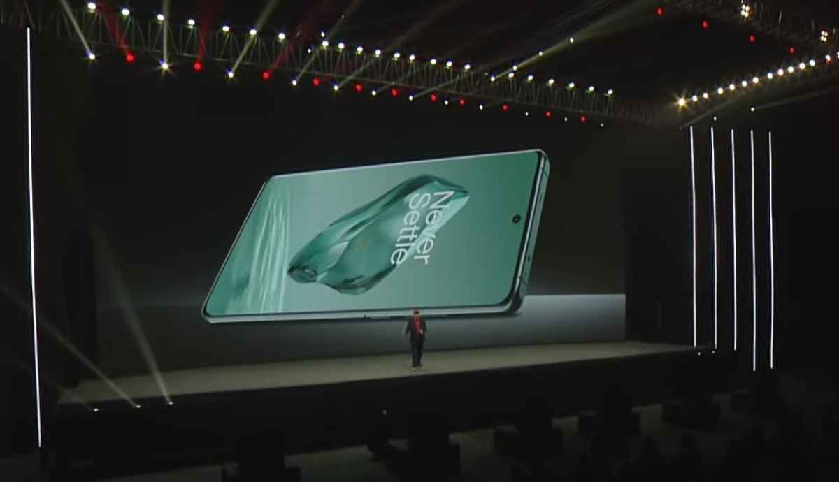 OnePlus 12 a 12R oficiálne: Smartfóny s vysokými ambíciami