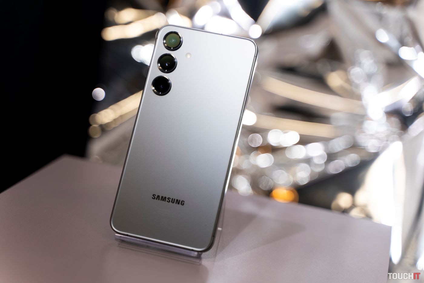 Samsung chce čipy Exynos využiť vo väčšom množstve smartfónov