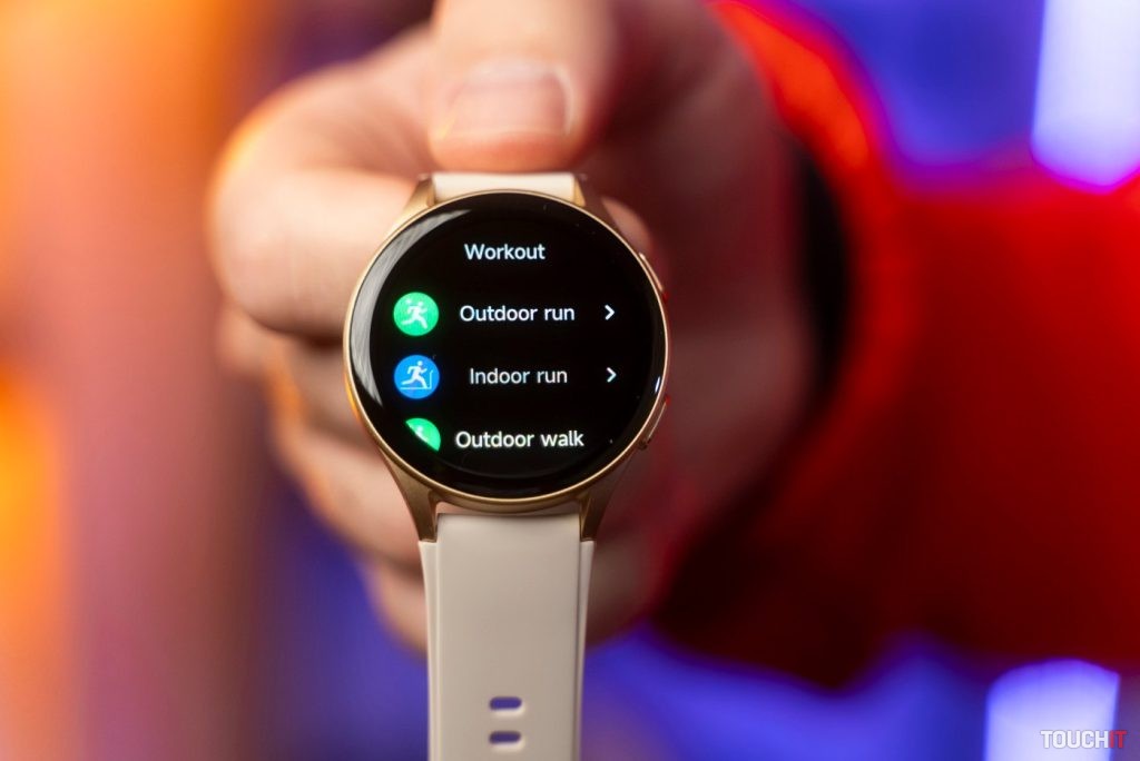 HAMA Smart Watch 8900