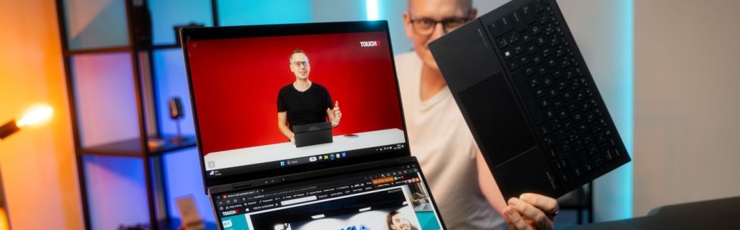 ASUS Zenbook DUO (UX8406)