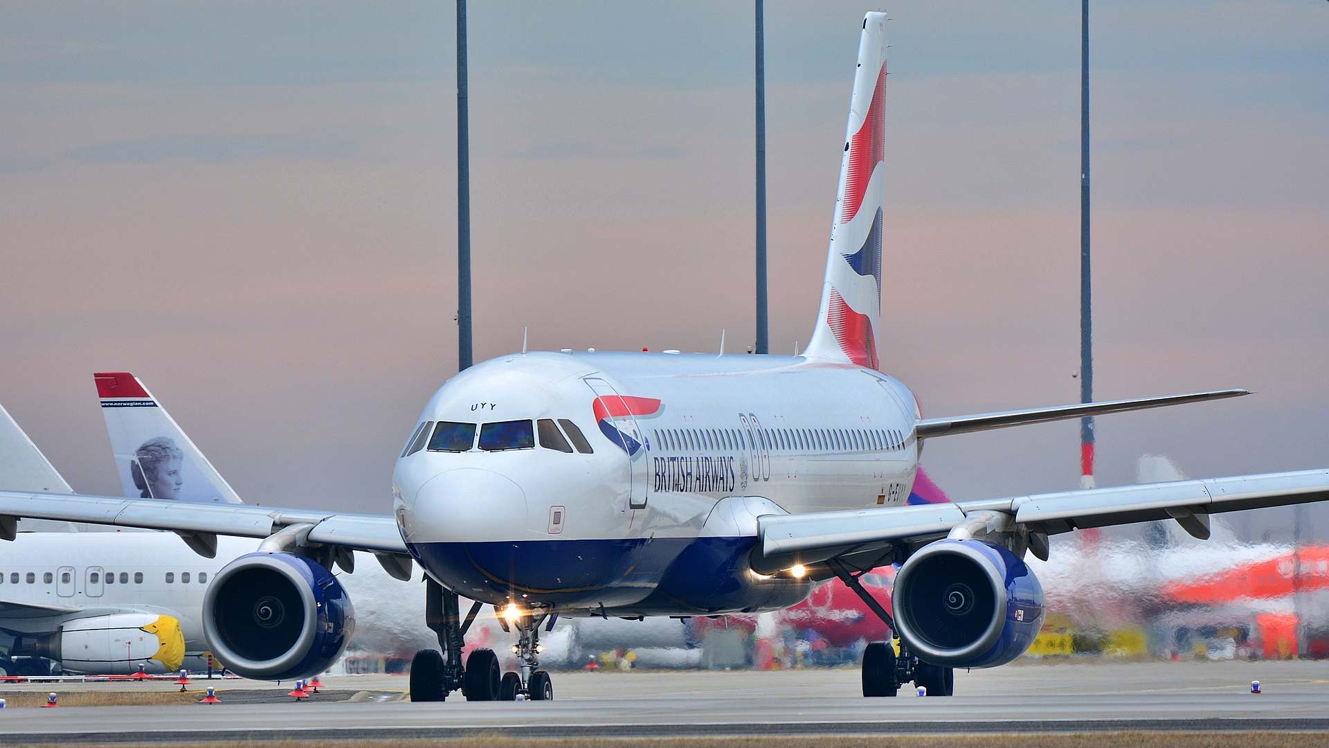 Počas dovoleniek môžete prísť o stovky eur kvôli nižšej kompenzácii meškania lietadiel. Pozrite si vaše možnosti