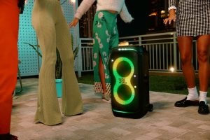 JBL PARTYBOX STAGE 320