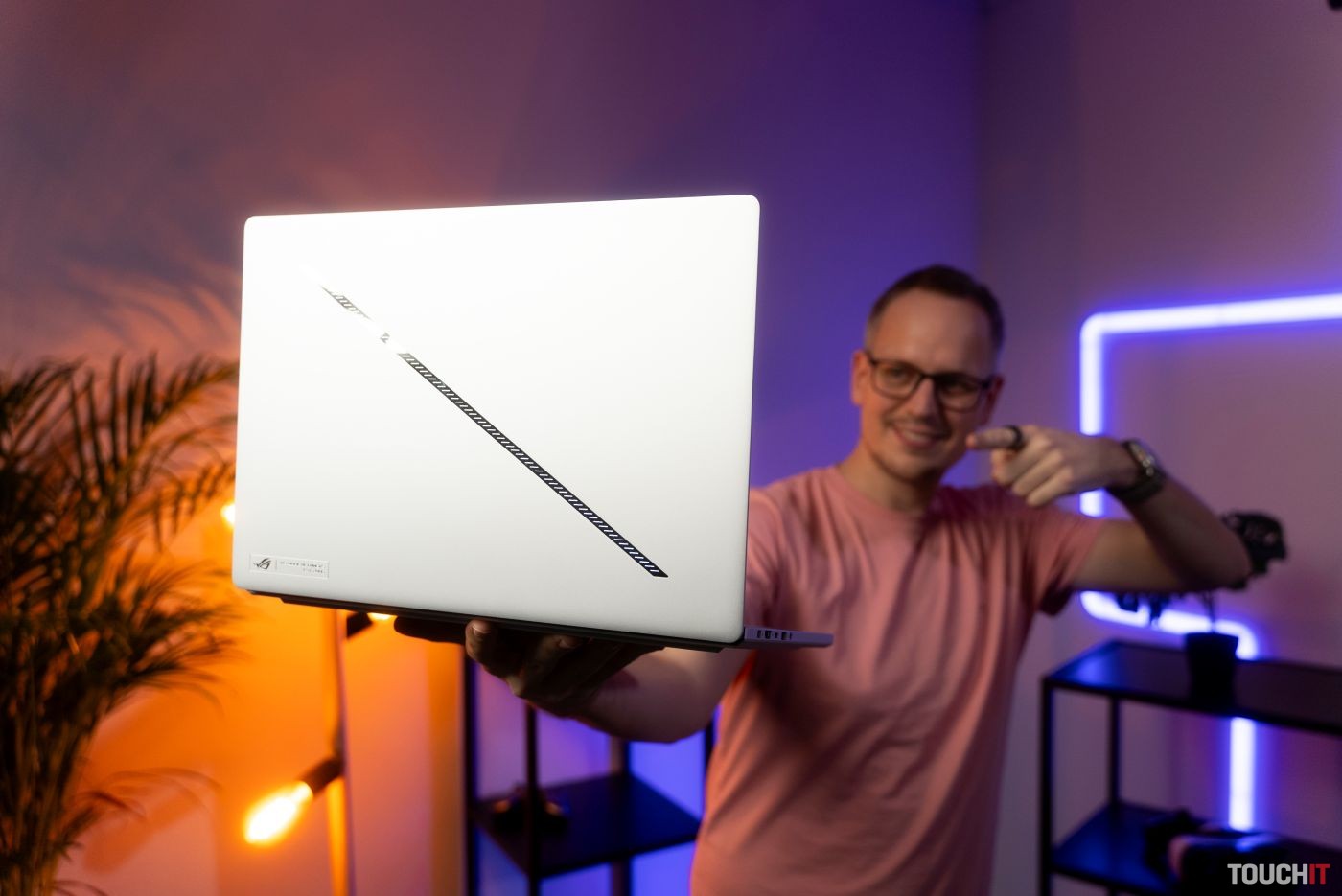 ROG Zephyrus G16 (2024): Najštýlovejší notebook na hranie a kreatívnu prácu (RECENZIA)