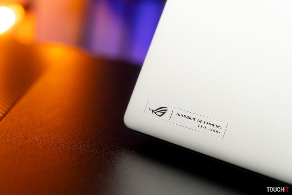 ROG Zephyrus G16 (2024) GU605