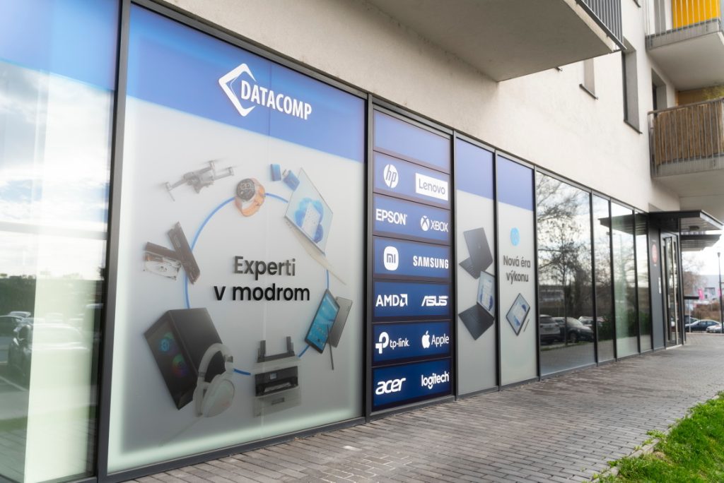 Datacomp showroom v Bratislave