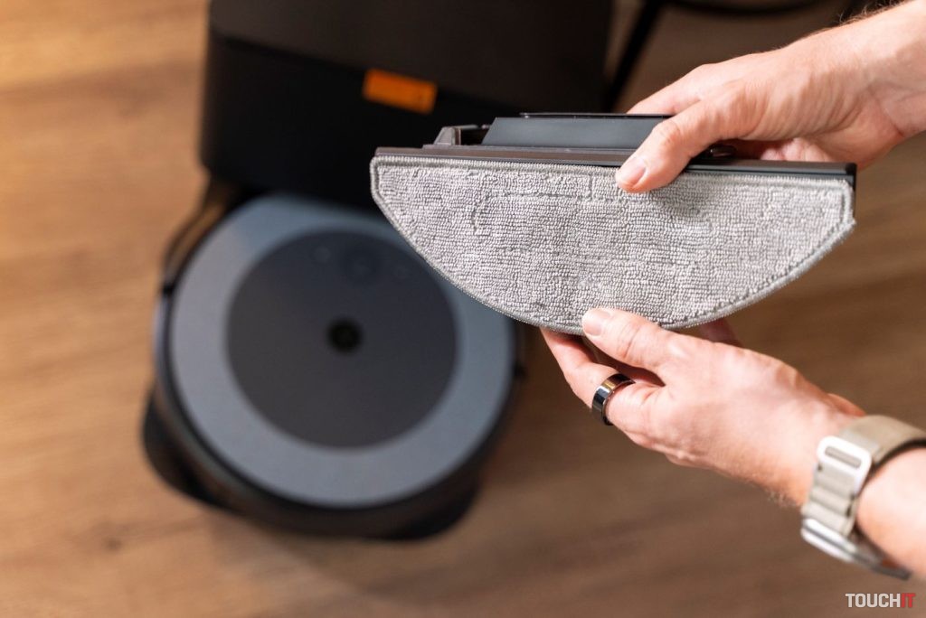 iRobot Roomba Combo i5+