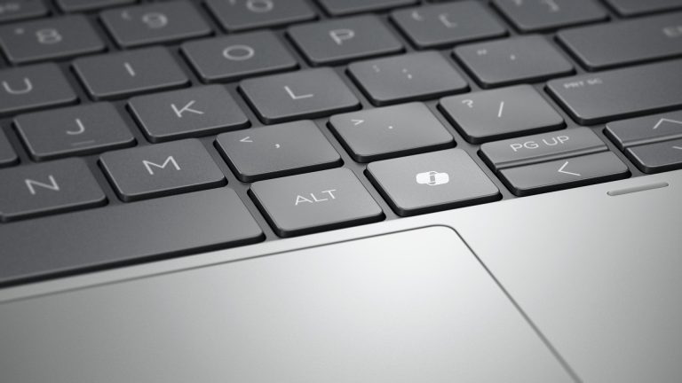Computer Leptup Microsoft končí so značkou Copilot+ PC, čo to znamená? | TOUCHIT.sk