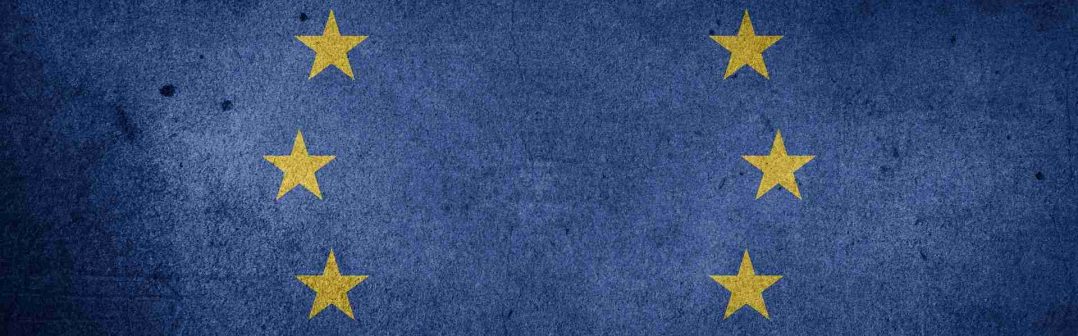 eurpska unia hviezdy na modrom pozadi