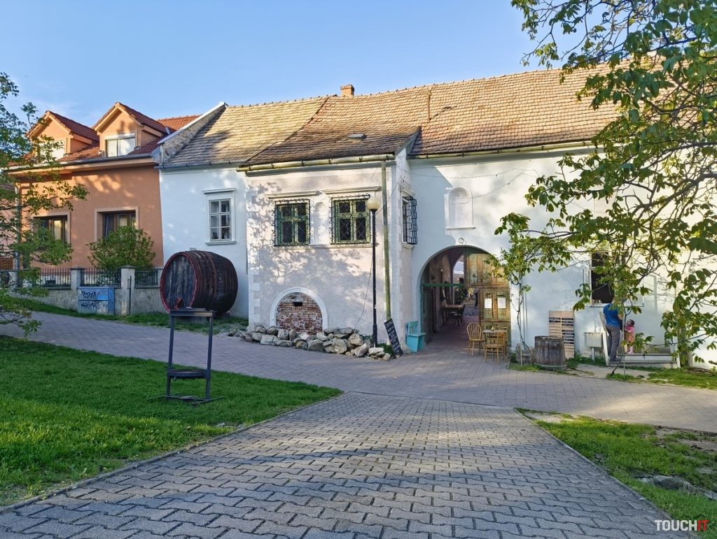 Nothing Phone (2a) - ukážkové fotografie