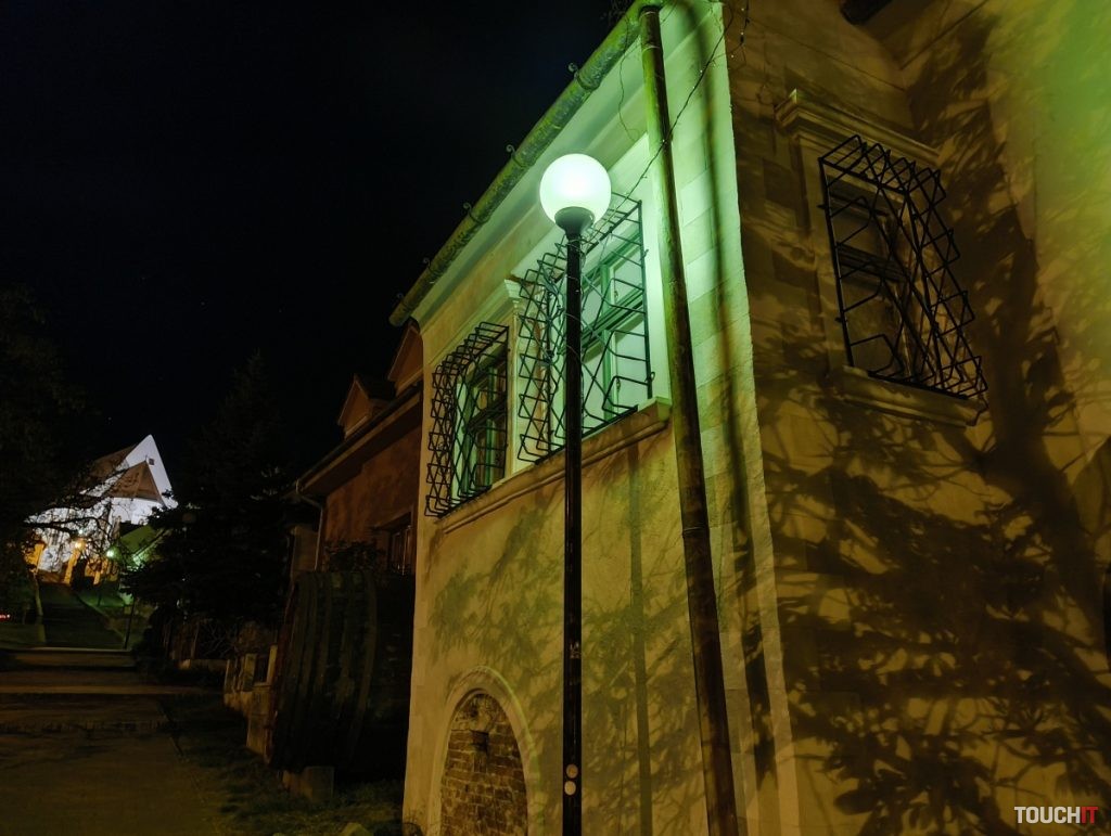 Nothing Phone (2a) - ukážkové fotografie