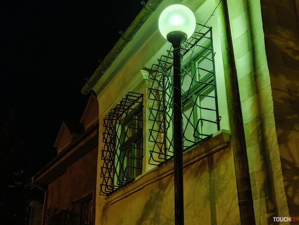 Nothing Phone (2a) - ukážkové fotografie