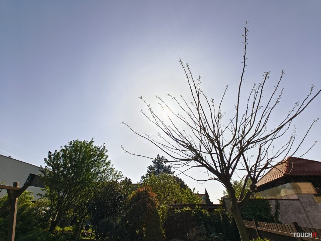 Nothing Phone (2a) - ukážkové fotografie