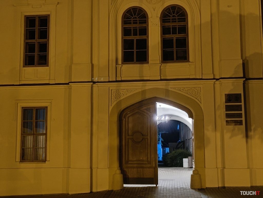 Nothing Phone (2a) - ukážkové fotografie