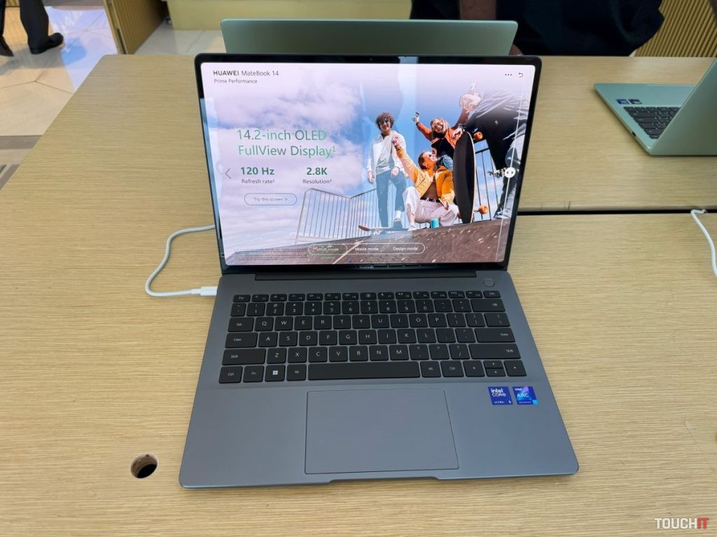 Huawei MateBook 14 (2024)