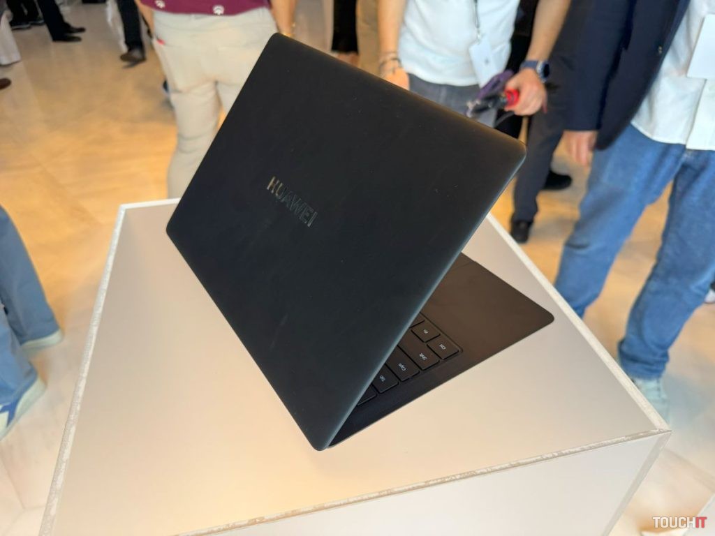 Huawei MateBook X Pro (2024)