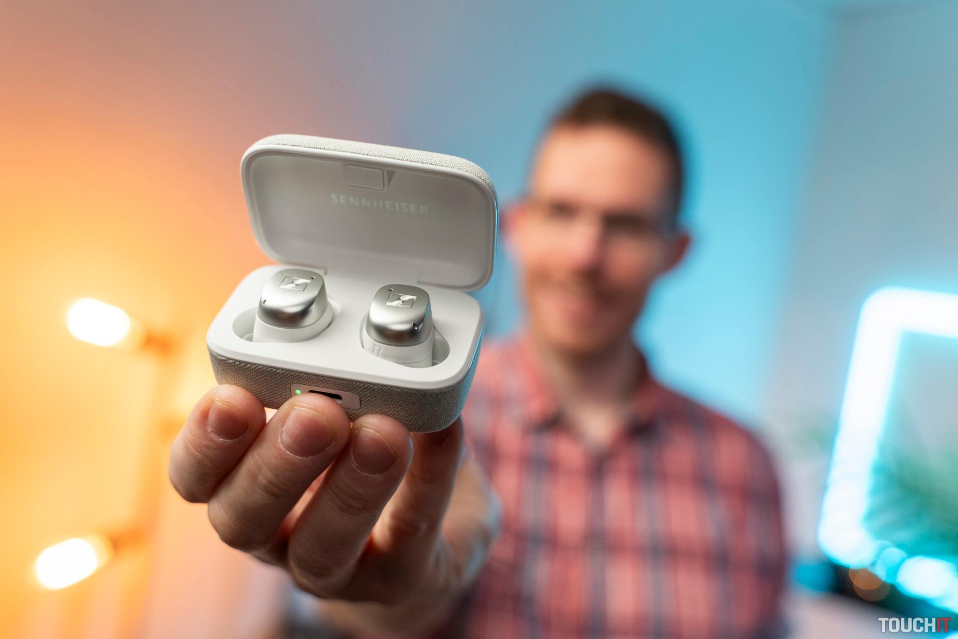 Sennheiser MOMENTUM True Wireless 4: Supersilné odhlučnenie okolia (RECENZIA)