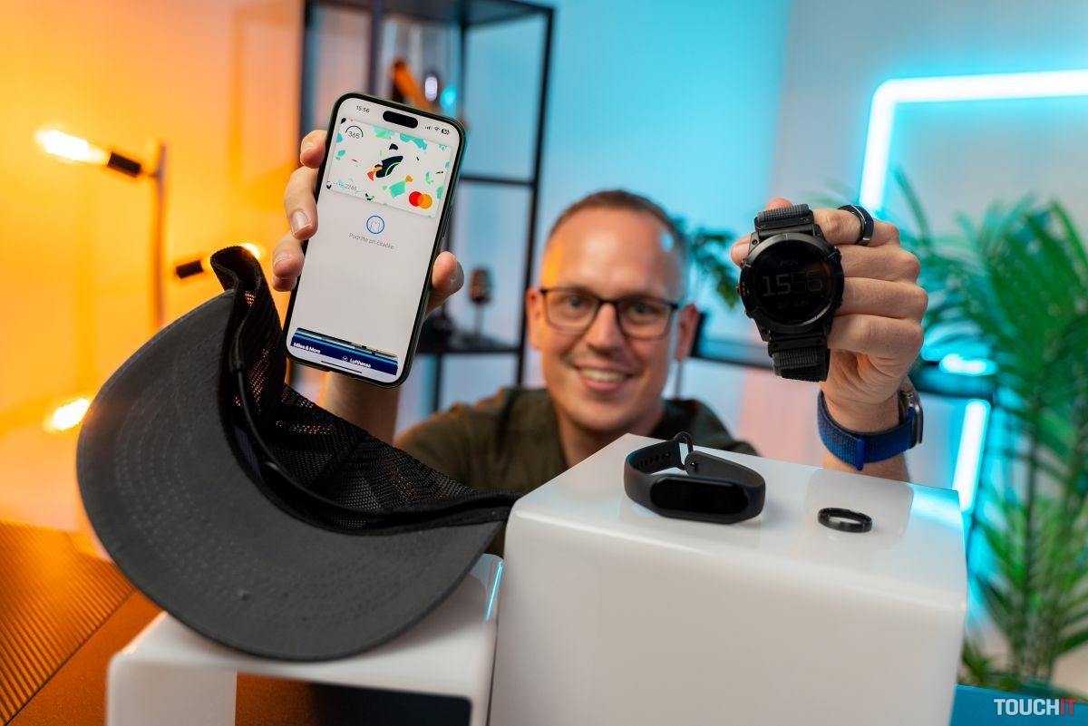 Chcete platiť smartfónom, hodinkami, prsteňom či oblečením? Budete potrebovať tú správnu banku