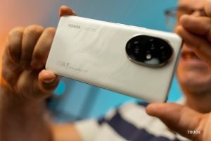 Biela farba HONOR 200 PRO