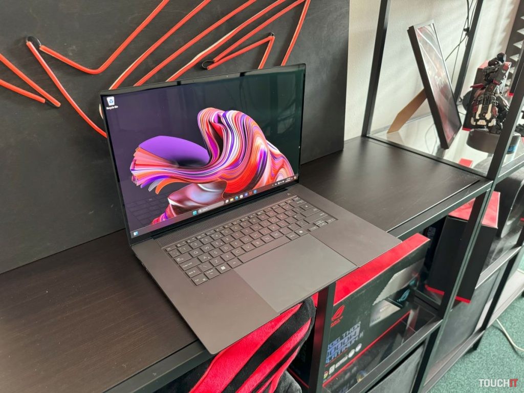 ASUS Zenbook S 16