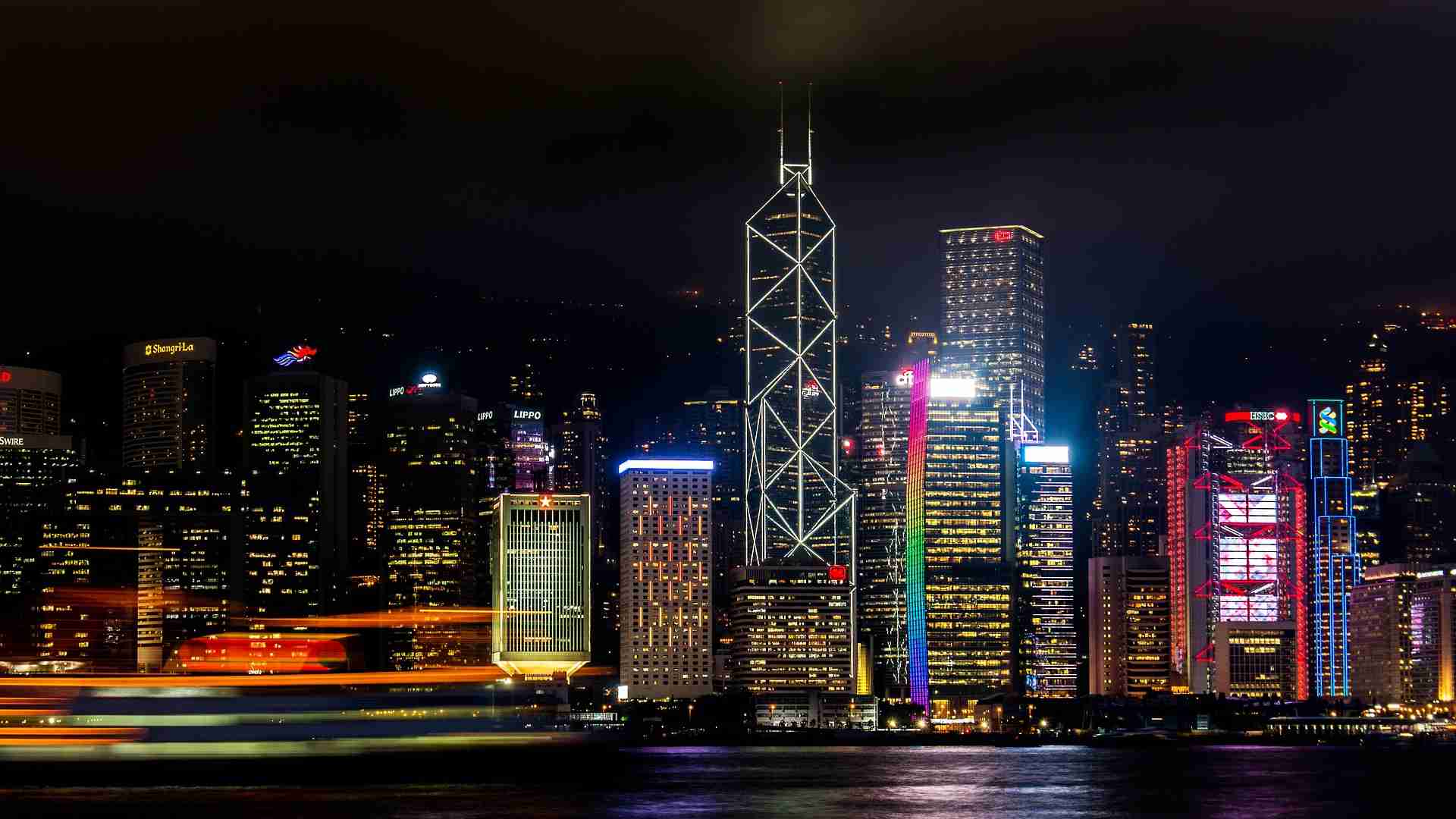 Čínsky TikTok blokuje tých, čo ukazujú bohatstvo