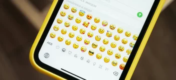 Emoji na klávesnici
