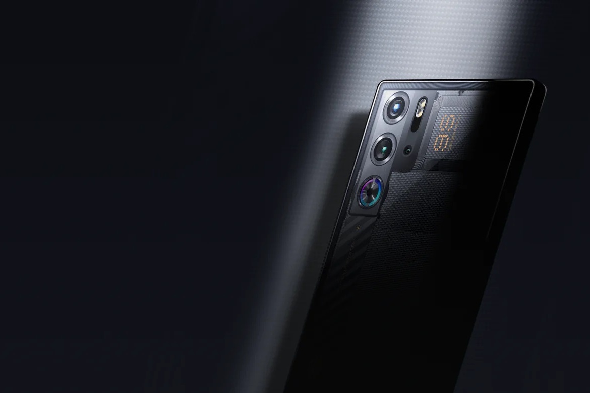 Samsung Galaxy S24 séria stratila exkluzivitu: Ďalší smartfón získal výkonnejší Snapdragon 8 Gen 3