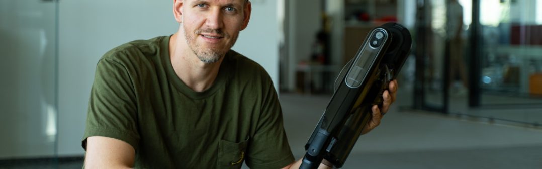 Silvercrest tyčový vysávač 2v1 je užitočný pomocník