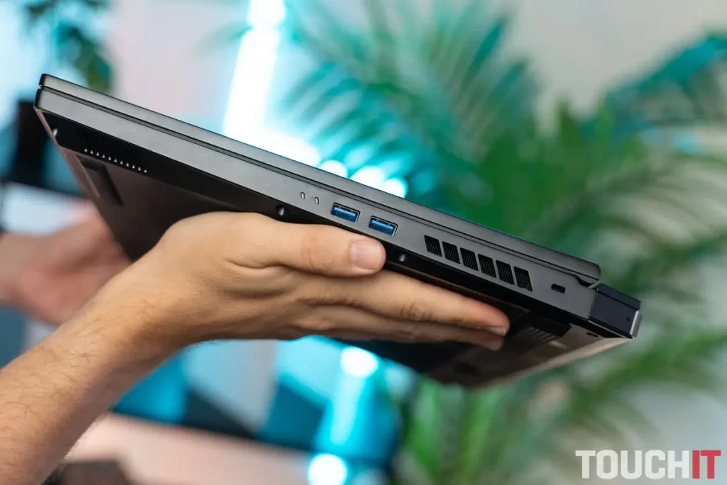 Acer Predator Helios 18 (PH18-72)