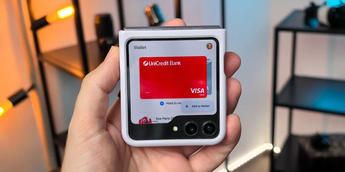 Máte skladačku Samsung Galaxy Z Flip? Takto môžete používať Peňaženku Google bez otvorenia smartfónu