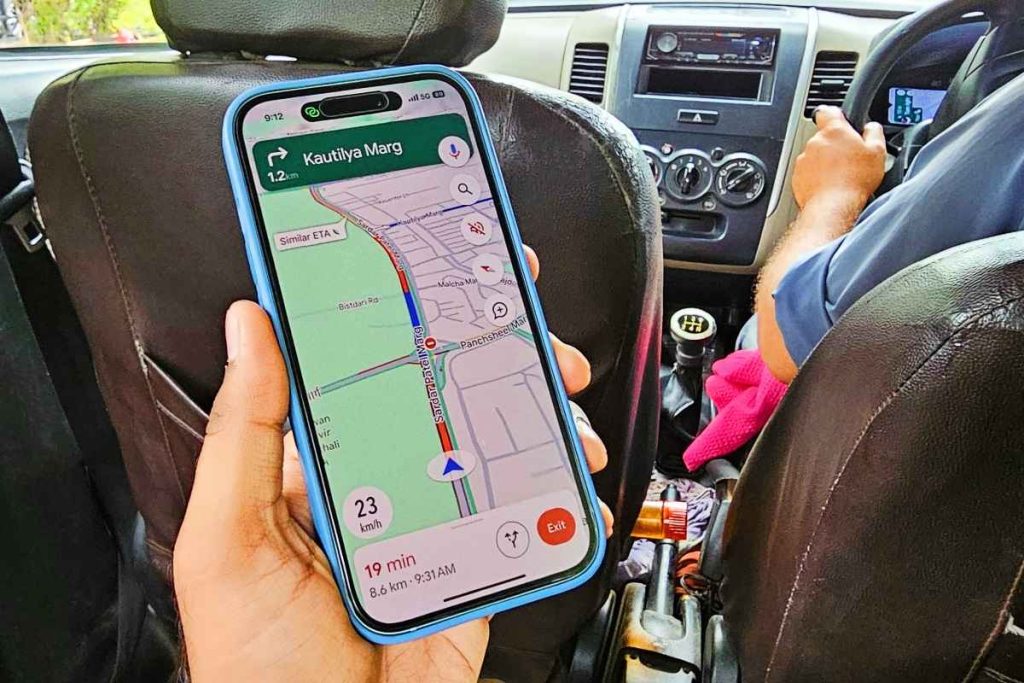 Mapy Google pre iOS a Apple CarPlay konečne dostávajú užitočnú funkciu z Androidu