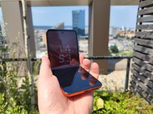 Motorola Razr 50 / Ultra