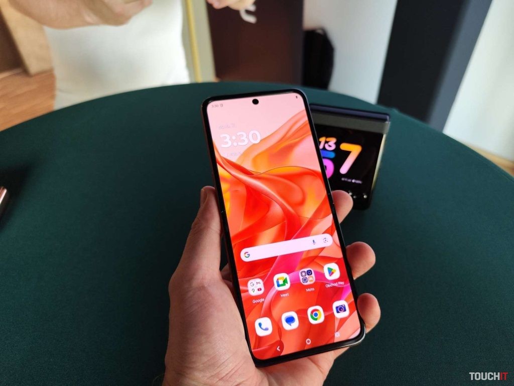 Motorola Razr 50 / Ultra