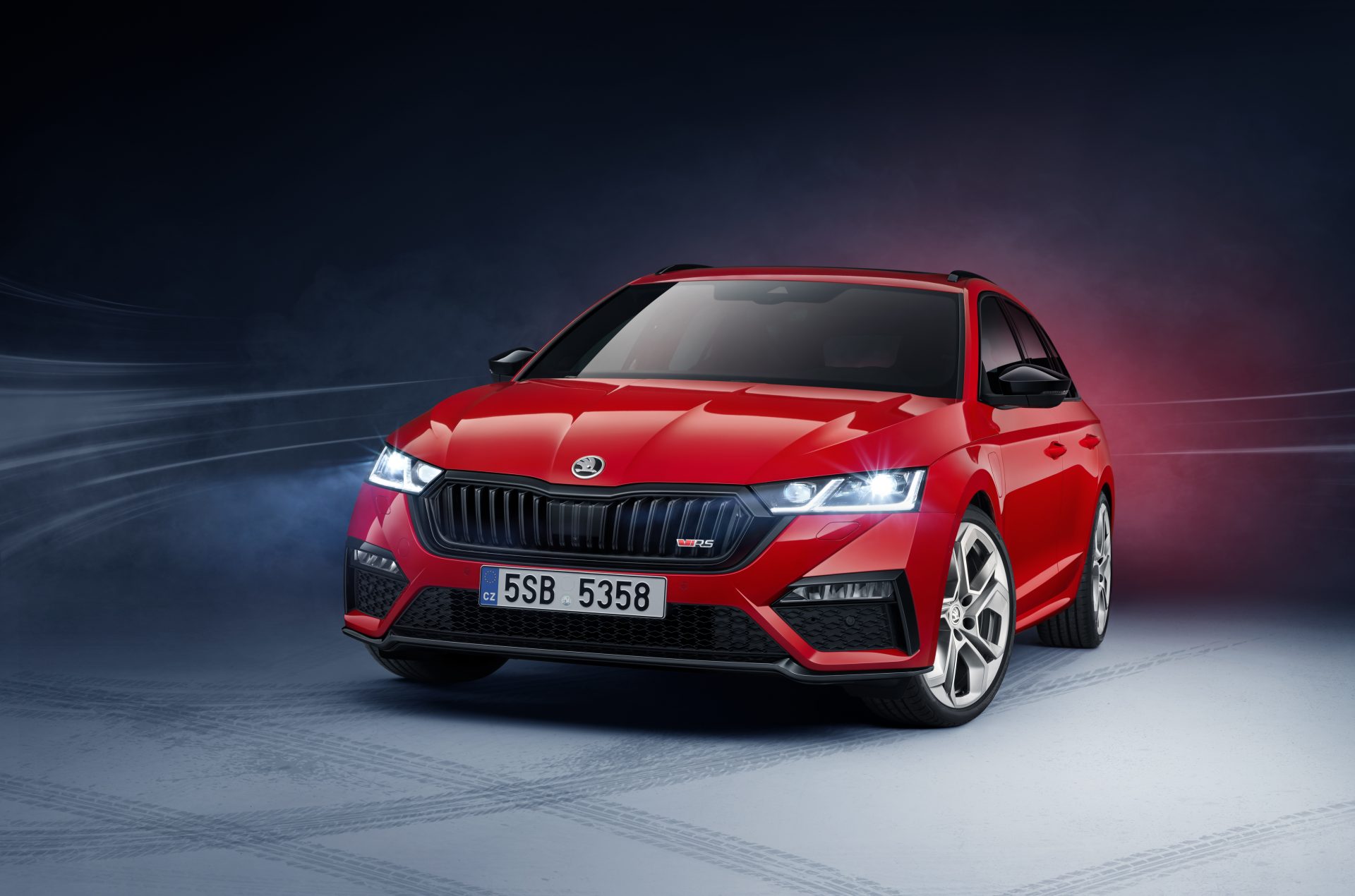 Škoda Octavia RS iV: Nová „eresa“ dostala (aj) plug-in-hybridný pohon