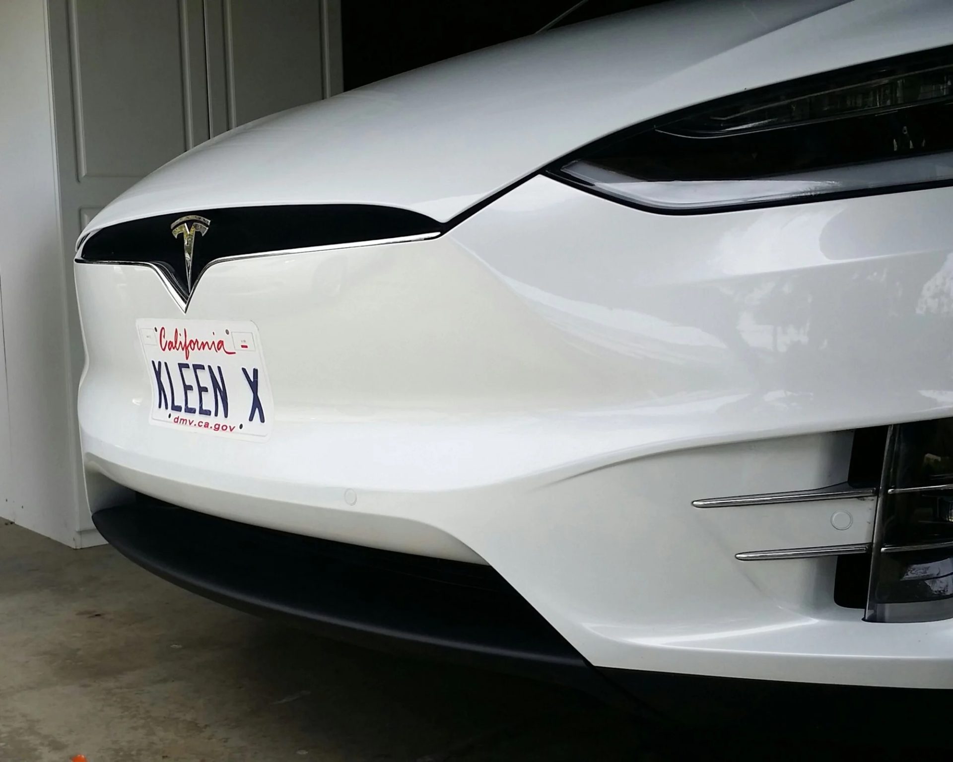 Nalepovacie EČV? Sen mnohých vodičov sa postupne stáva realitou!