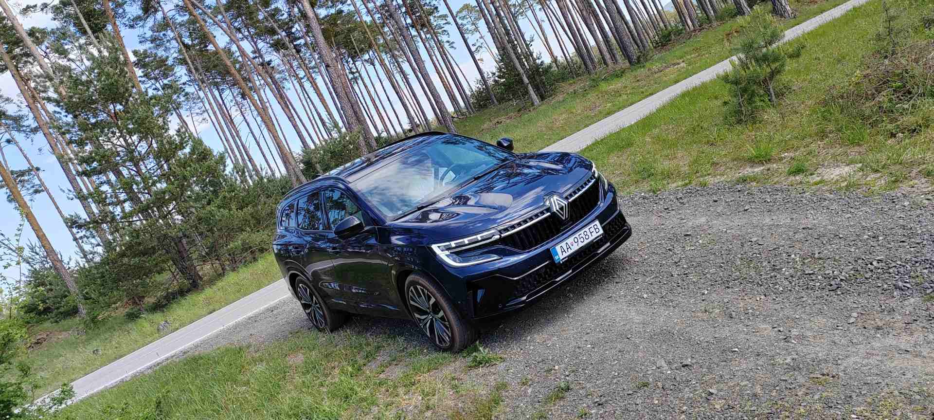 Renault Espace Iconic E-TECH full hybrid 200