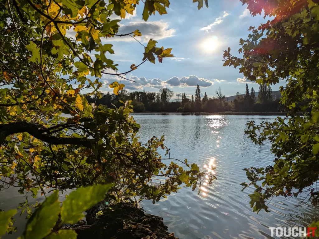 Google Pixel 8a denné fotografie