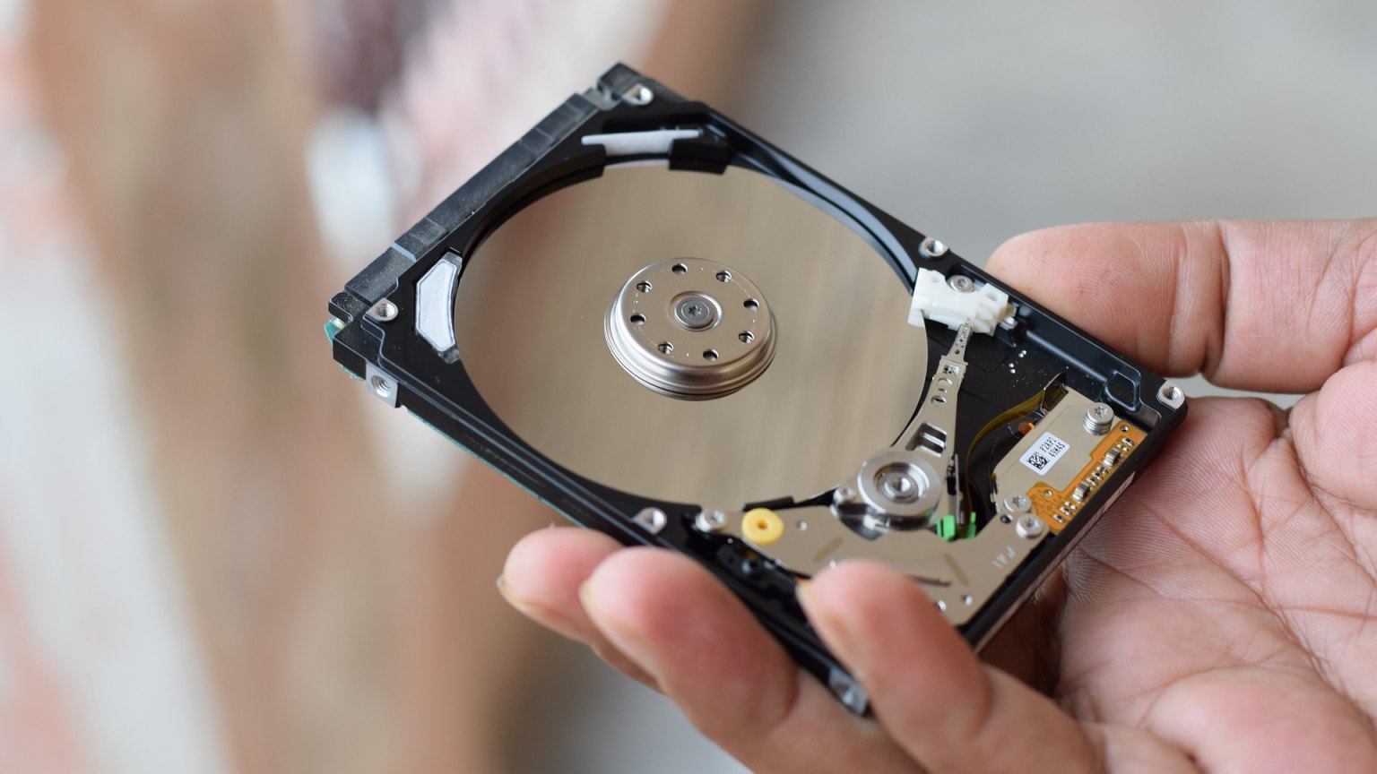 Skryté disky v nastaveniach Windows