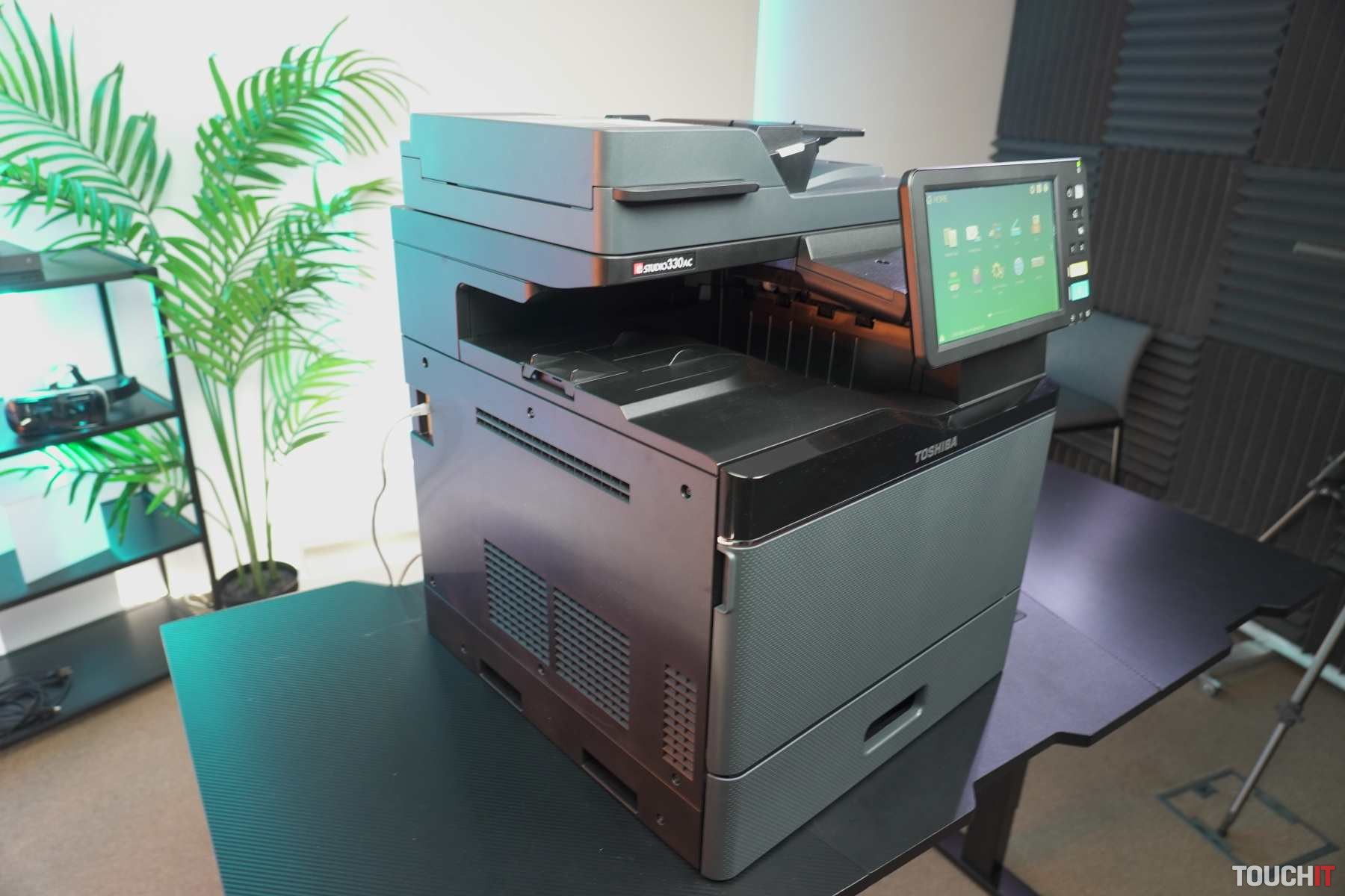 Toshiba e-STUDIO330AC: Multimediálne centrum na tlač, skenovanie a kopírovanie