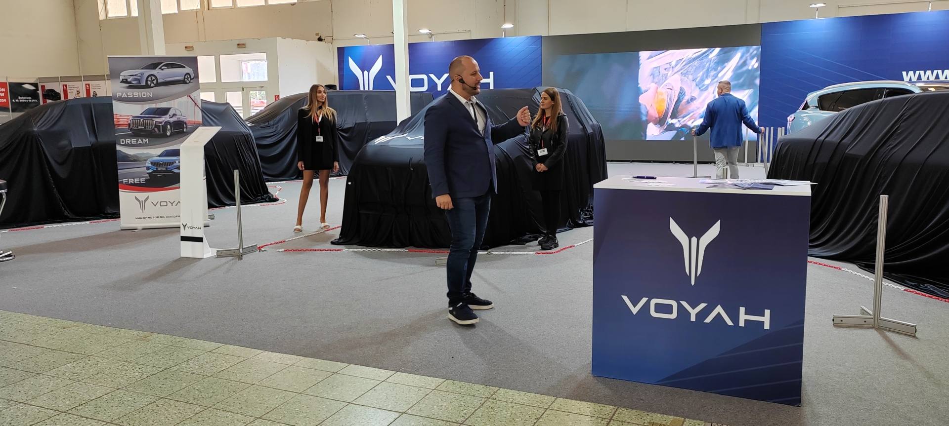 DongFeng ukázal v Nitre vozidlá so šokujúcou cenou