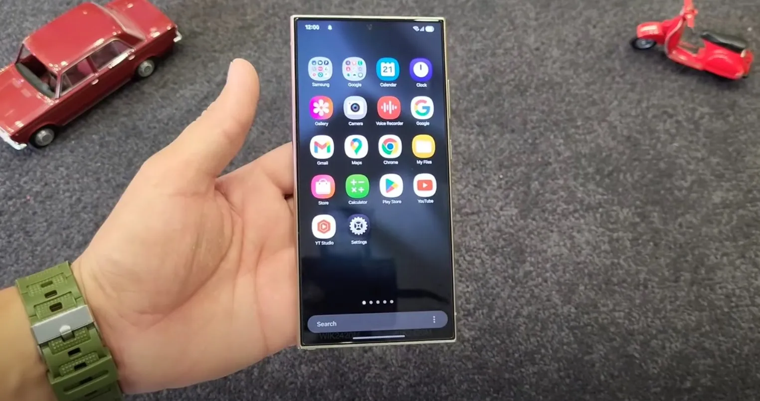 Samsung One UI 7: Prvá beta verzia je plná chýb