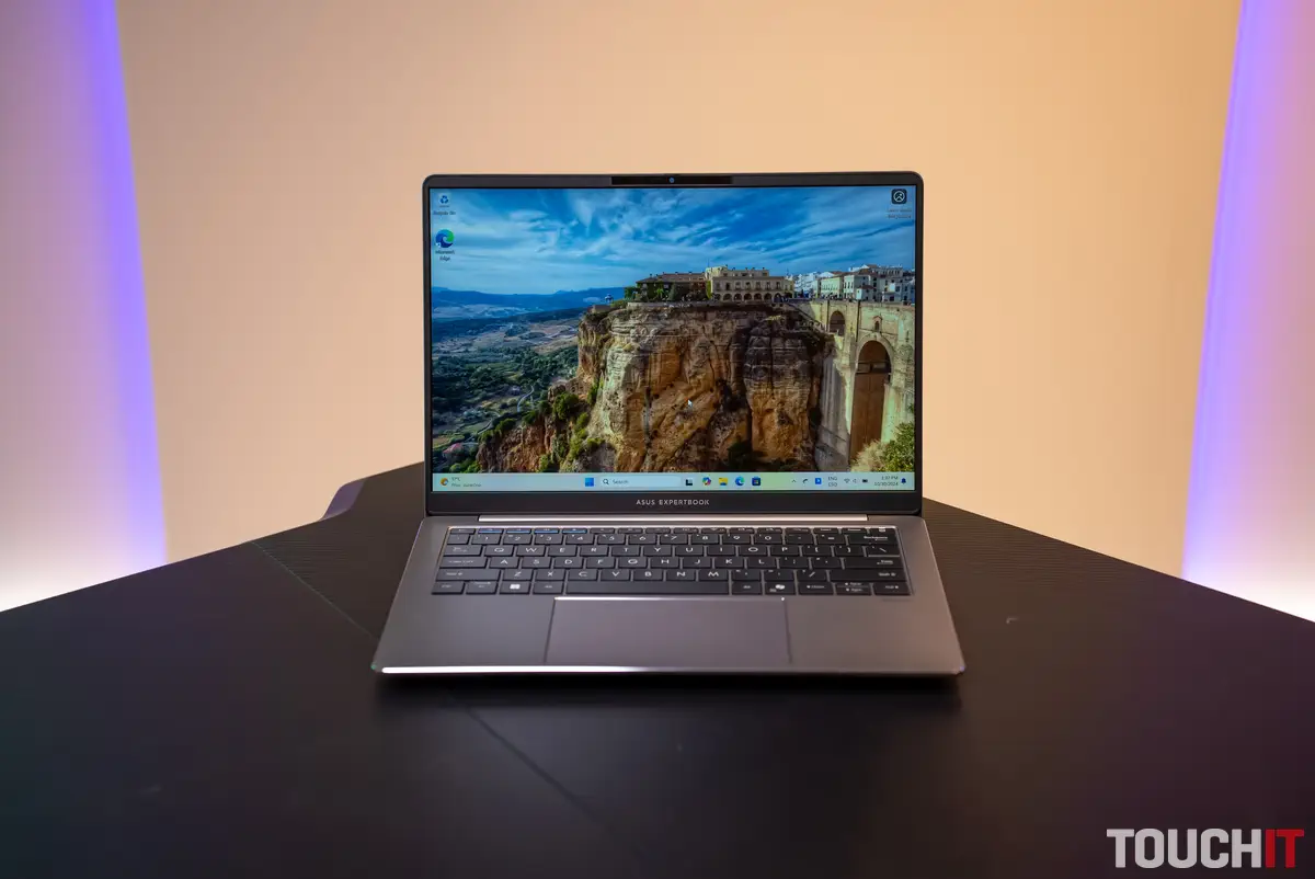 ASUS ExpertBook P5: Windows notebook na prácu s najlepšou výdržou batérie (RECENZIA)