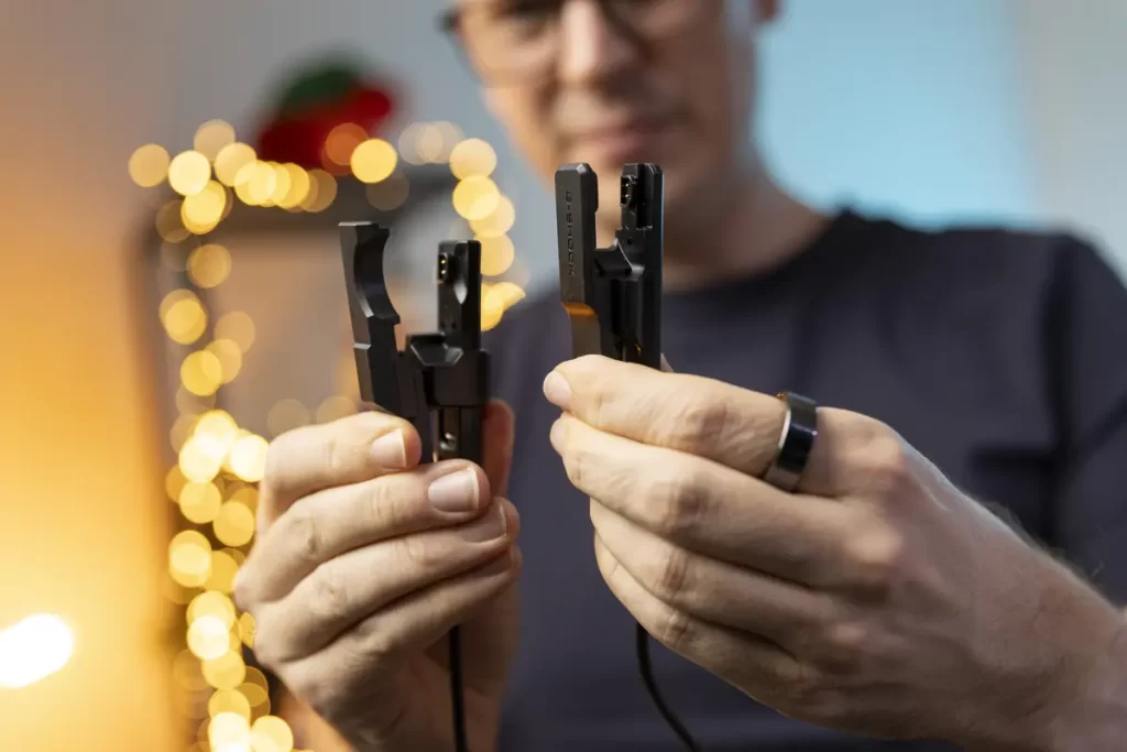 CASIO G-SHOCK GPR-H1000 (žlté) a DW-H5600 (biele)