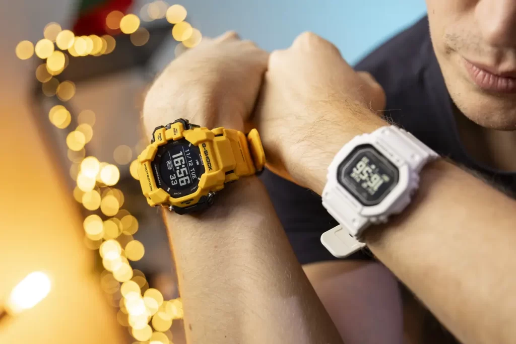 CASIO G-SHOCK GPR-H1000 (žlté) a DW-H5600 (biele)