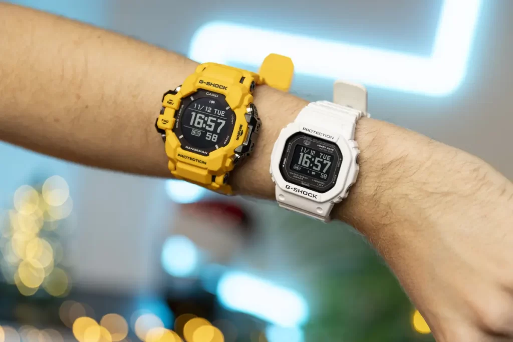 CASIO G-SHOCK GPR-H1000 (žlté) a DW-H5600 (biele)
