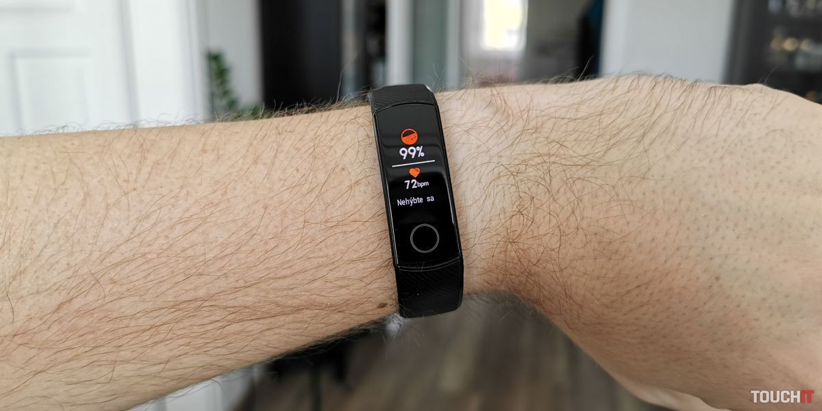 Fitness náramok Honor Band 5 dostal nové praktické funkcie: Dostupné sú aj u nás