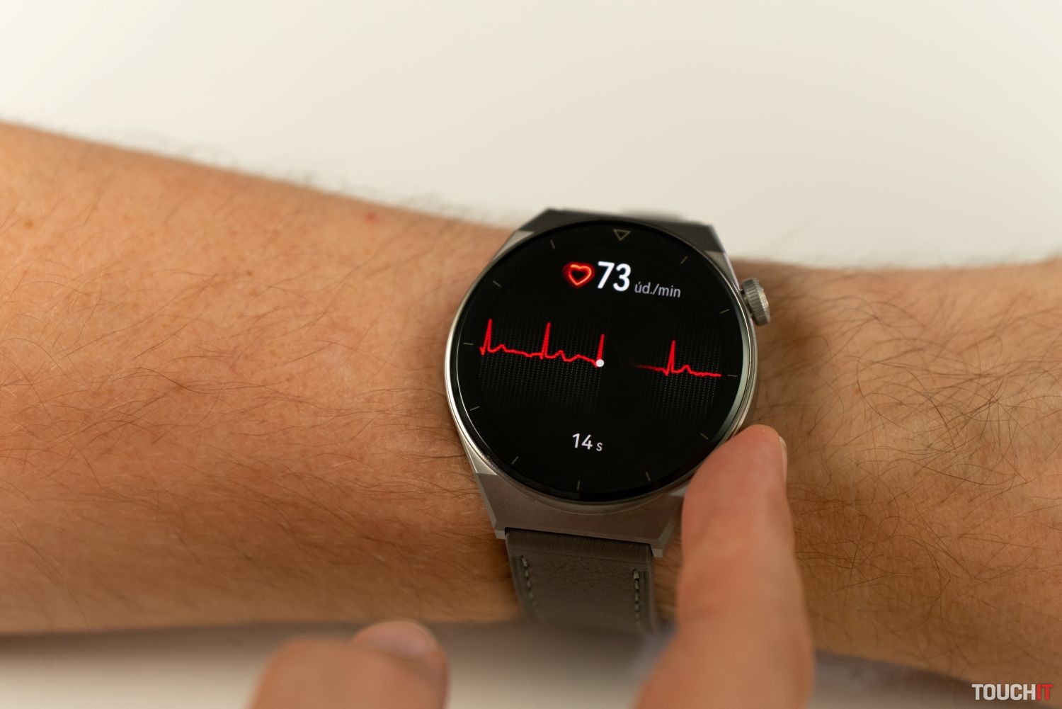 Hodinky Huawei Watch GT 3 Pro už merajú EKG aj na Slovensku (DOPLNENÉ)