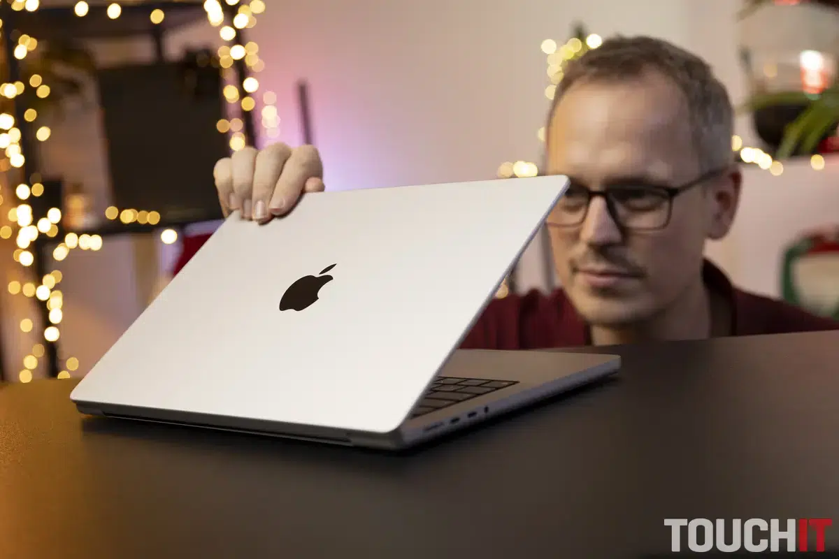 MacBook bude ešte lacnejší. Budúci rok príde špeciálny model